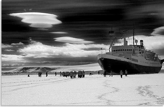 Antarctica photo by Richard Ondrovic
